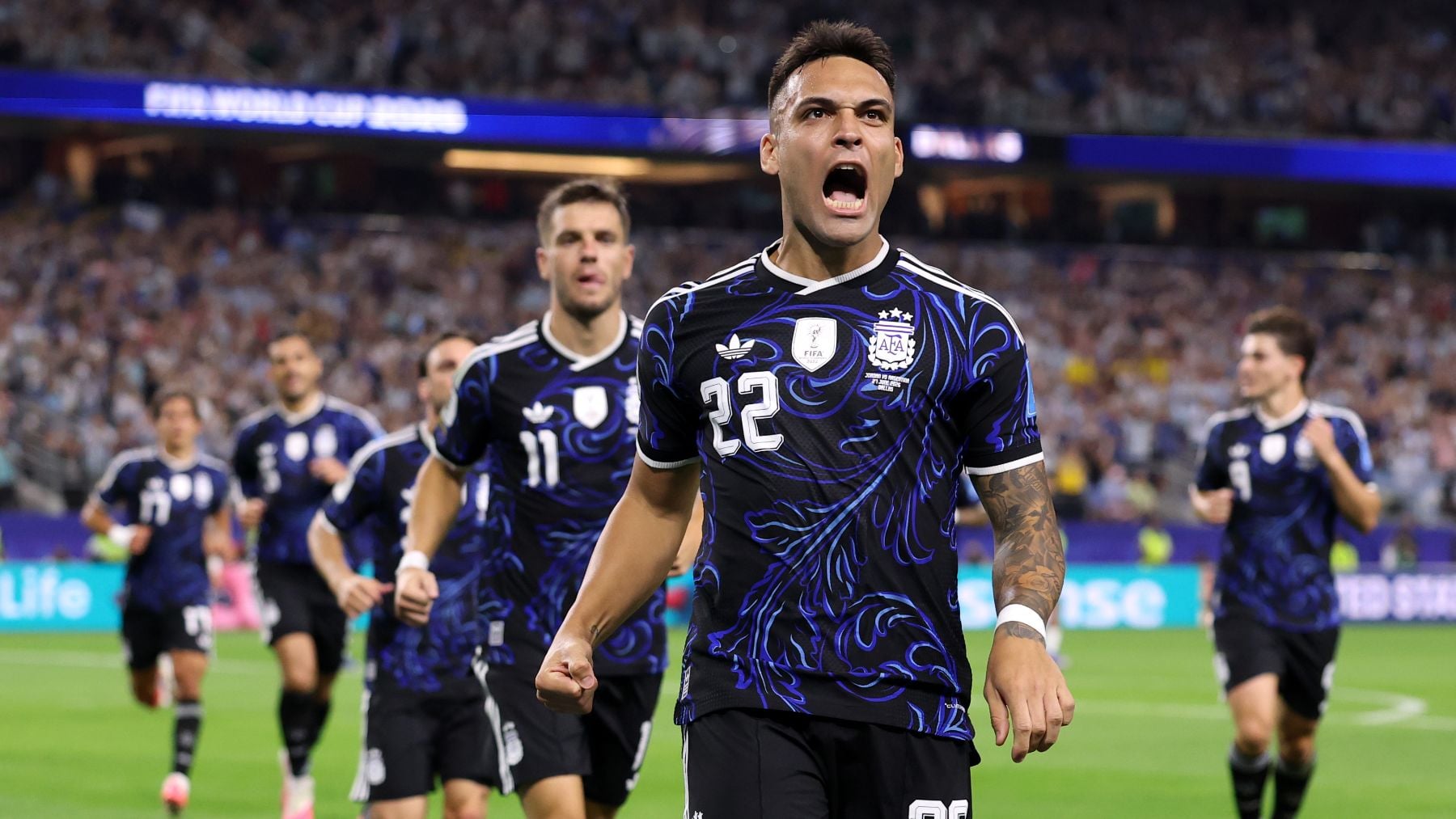 Argentina se pasea ante Jordania con la unidad B y otro destello de Messi