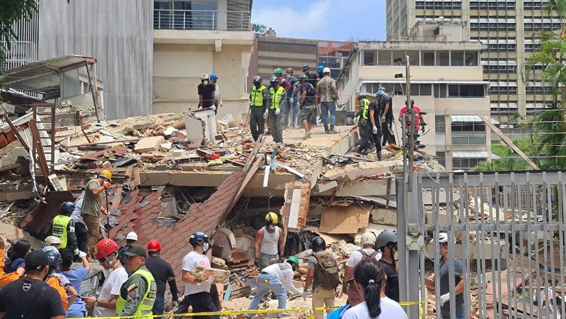¿Cómo se salvan vidas en una catástrofe como en Venezuela? La hoja de ruta de un jefe de operaciones en primera línea