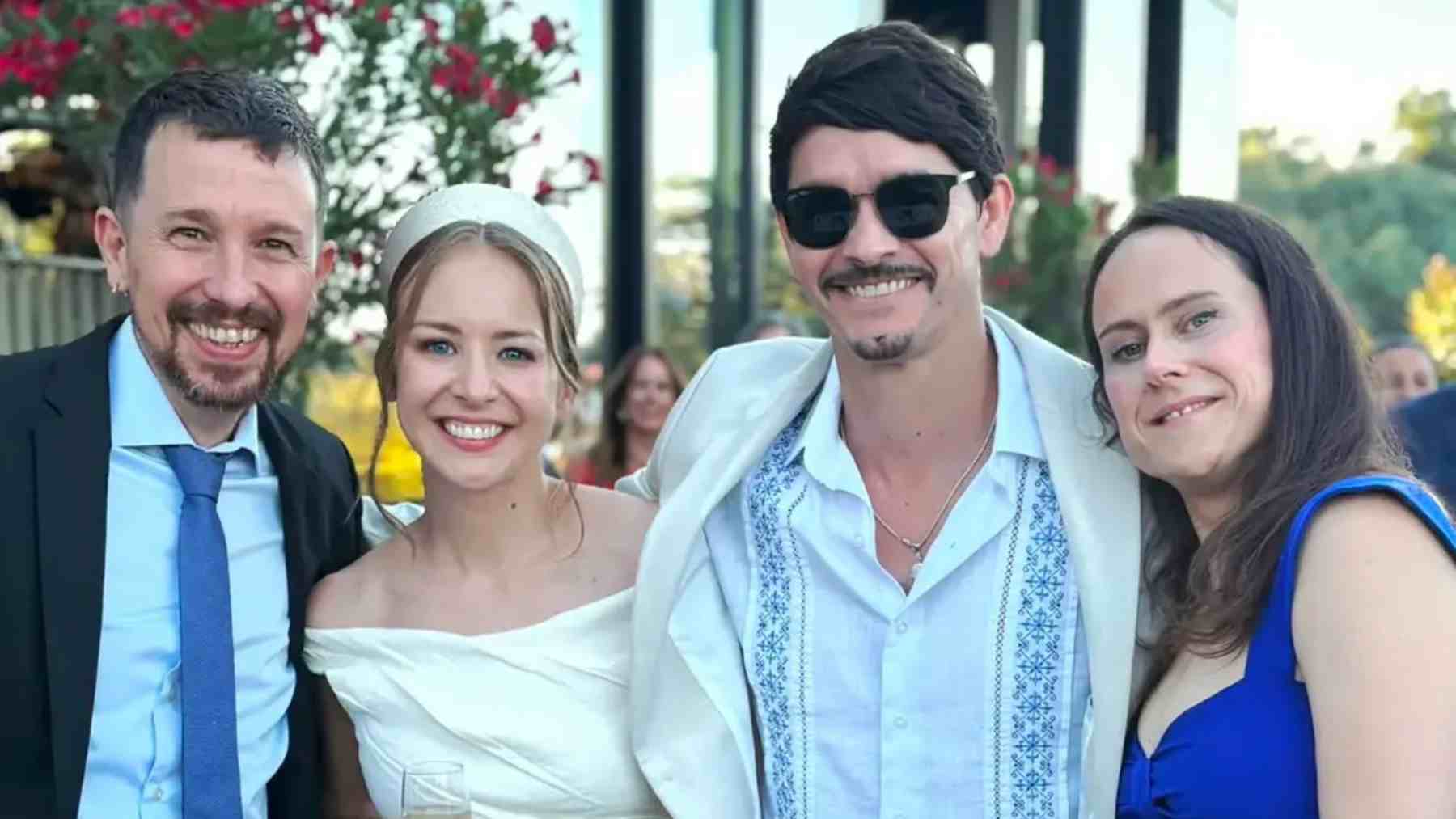 Pablo Iglesias, en la boda de la periodista rusa Inna Afigeonova celebrada en Belgrado este fin de semana. (Foto: @marco_teruggi)