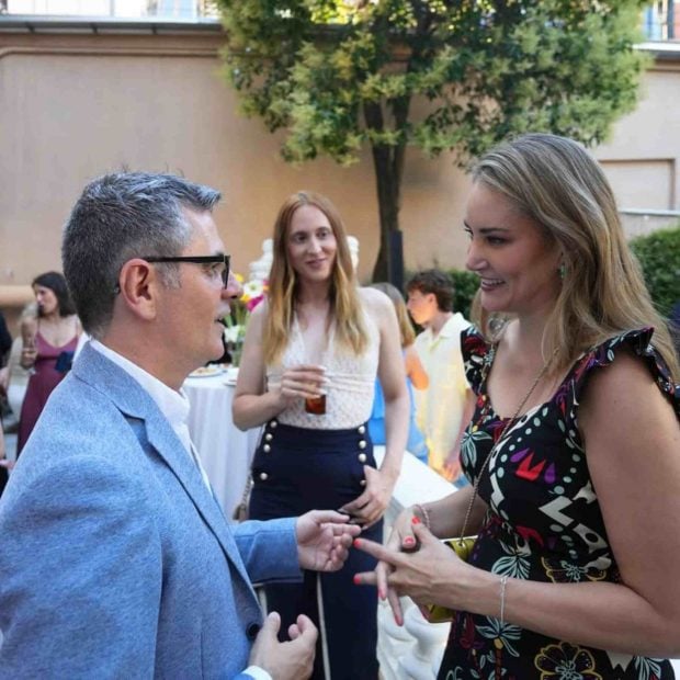 F&eacute;lix Bola&ntilde;os y Alba Carillo en un evento en Madrid. (Foto: @albacarrillooficial)