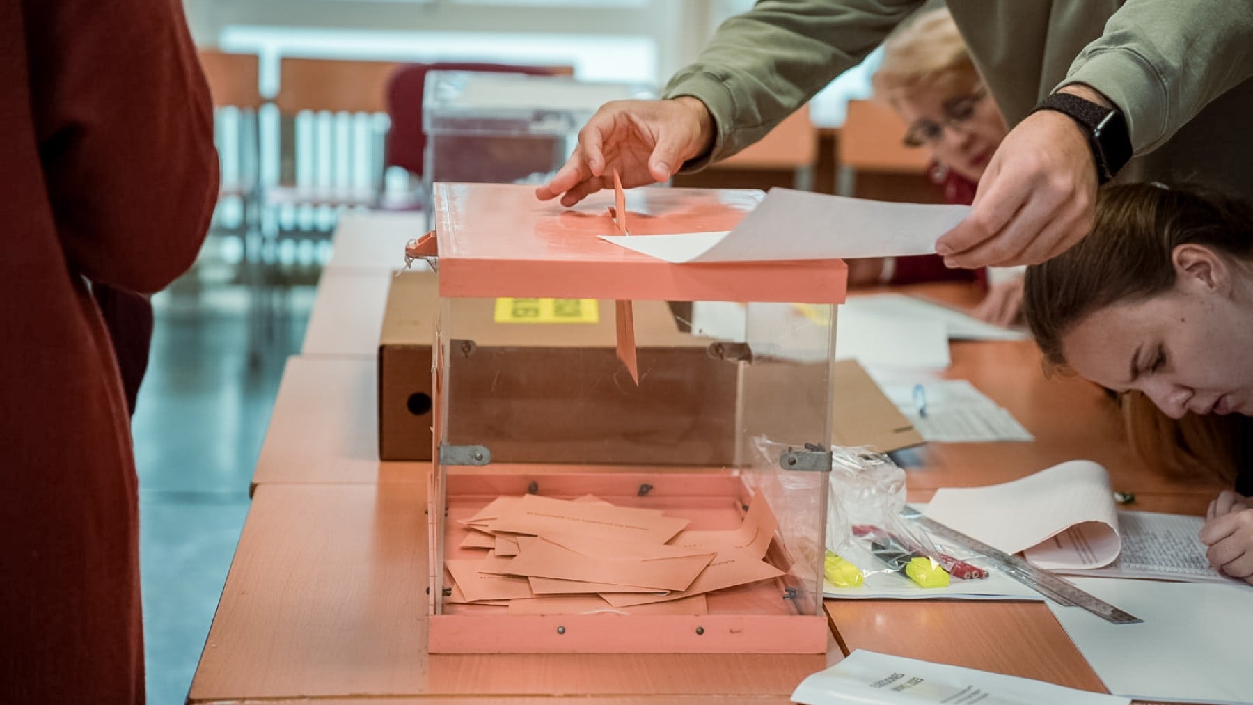 Iustitia Europa denuncia a la Junta Electoral Central las nacionalizaciones de la Ley de Nietos que alteran el censo