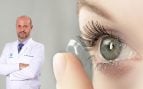 El Dr. Álvarez de Toledo alerta sobre el mal uso de lentillas en verano: «No deberían usarse para bañarse ni en el mar, ni en la piscina»