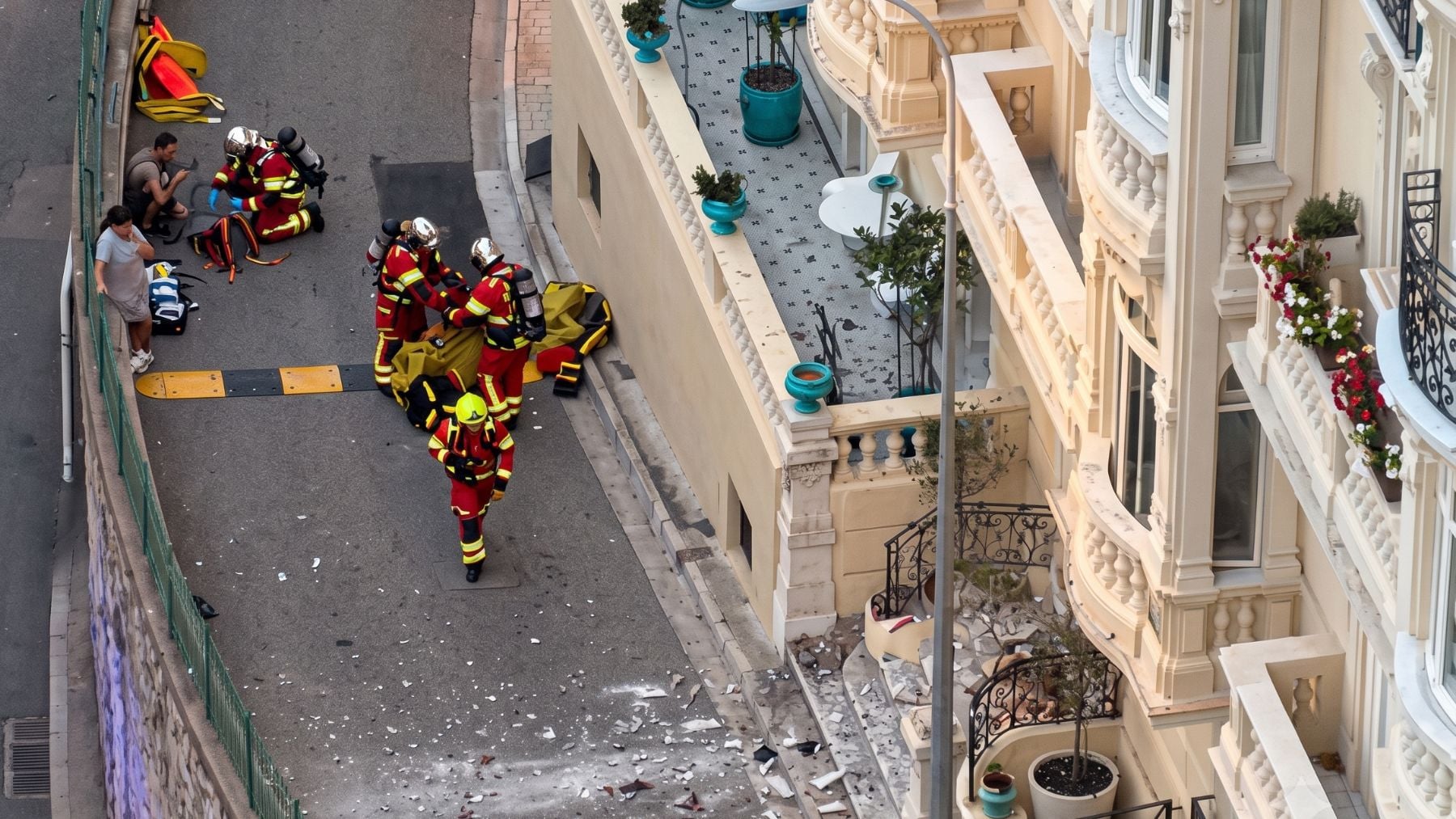 Tres ucranianos heridos graves por la explosión de un paquete bomba en Mónaco