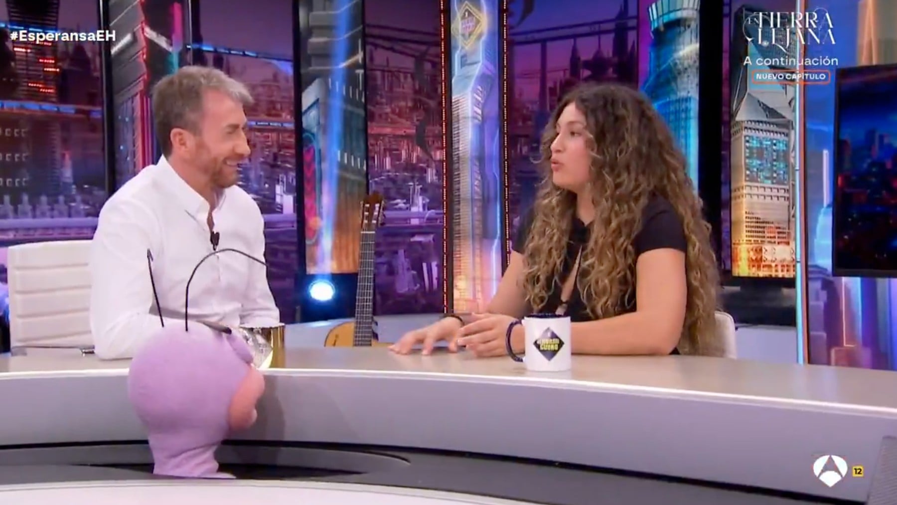 Pablo Motos y Esperansa Grasia en ‘El Hormiguero’.