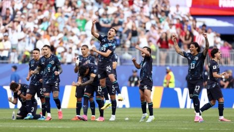Paraguay celebra el pase a octavos. (Getty)