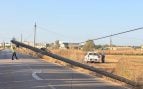 Una conductora pierde el control de su coche y derriba un poste de telefonía en el camí de la Milana en Palma