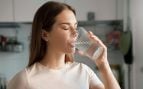 ¿Cómo se dice correctamente en español, ‘este agua’ o ‘esta agua’? La RAE aclara la duda aunque muchos crean llevar la razón