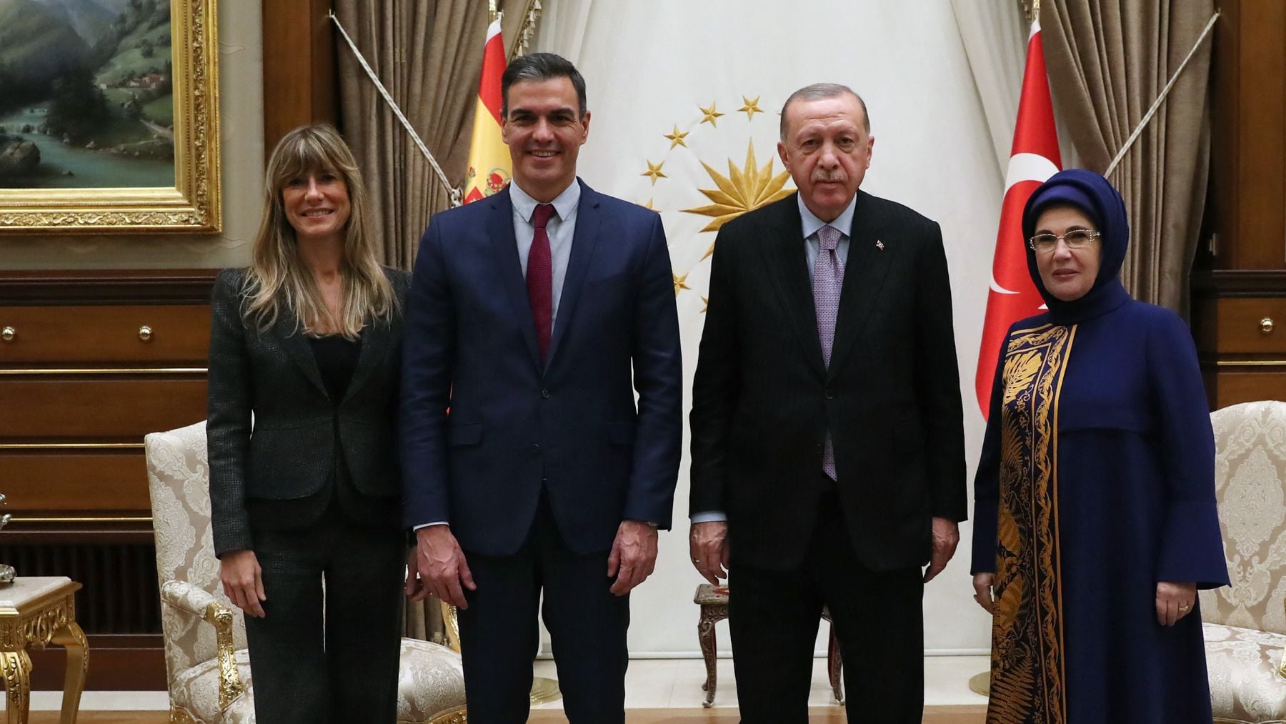 Begoña Gómez pide permiso al juez para viajar a la cumbre de la OTAN y asistir a la graduación de su hija en Londres