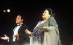 Freddie Mercury y Montserrat Caballé, en los Juegos Olímpicos. Fotografía de Bauer-Griffin, 1987.