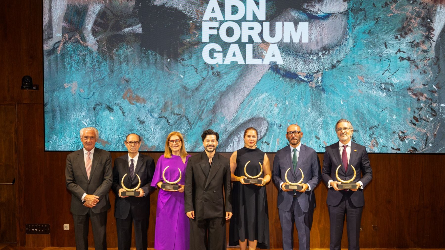 Rafael Canogar distinguido con el Reconocimiento Honorífico a las Artes de ADN Forum y el Museo Thyssen