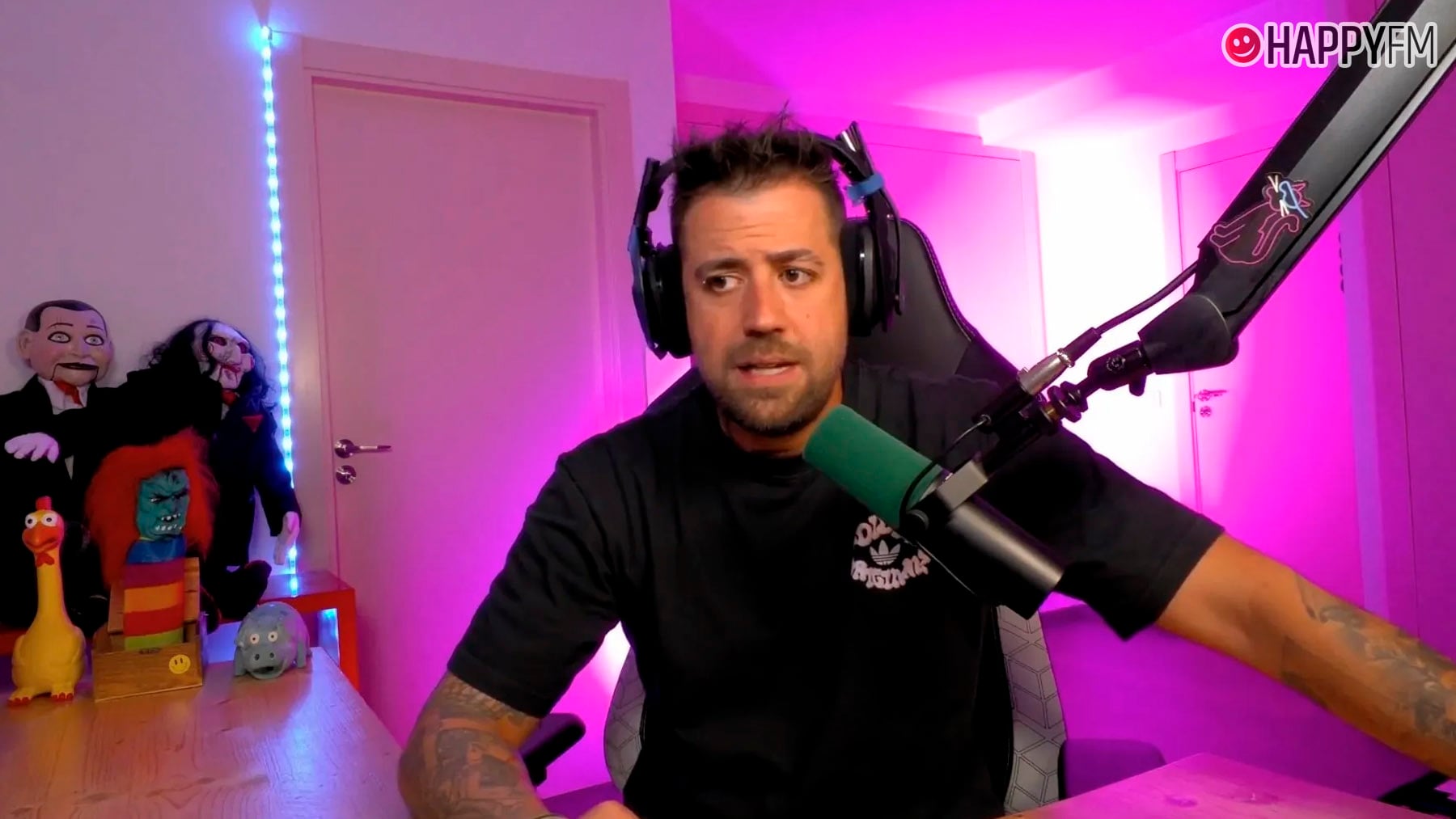 La dura confesión de AuronPlay sobre el robo que sufrió en Barcelona: Me puso una navaja en el costado