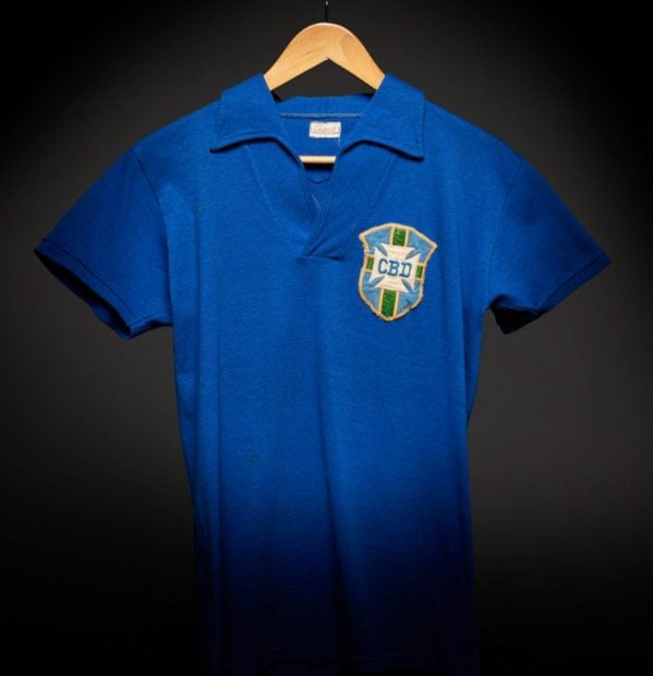 camiseta pelé subasta
