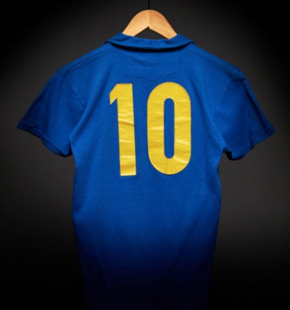 camiseta pelé subasta