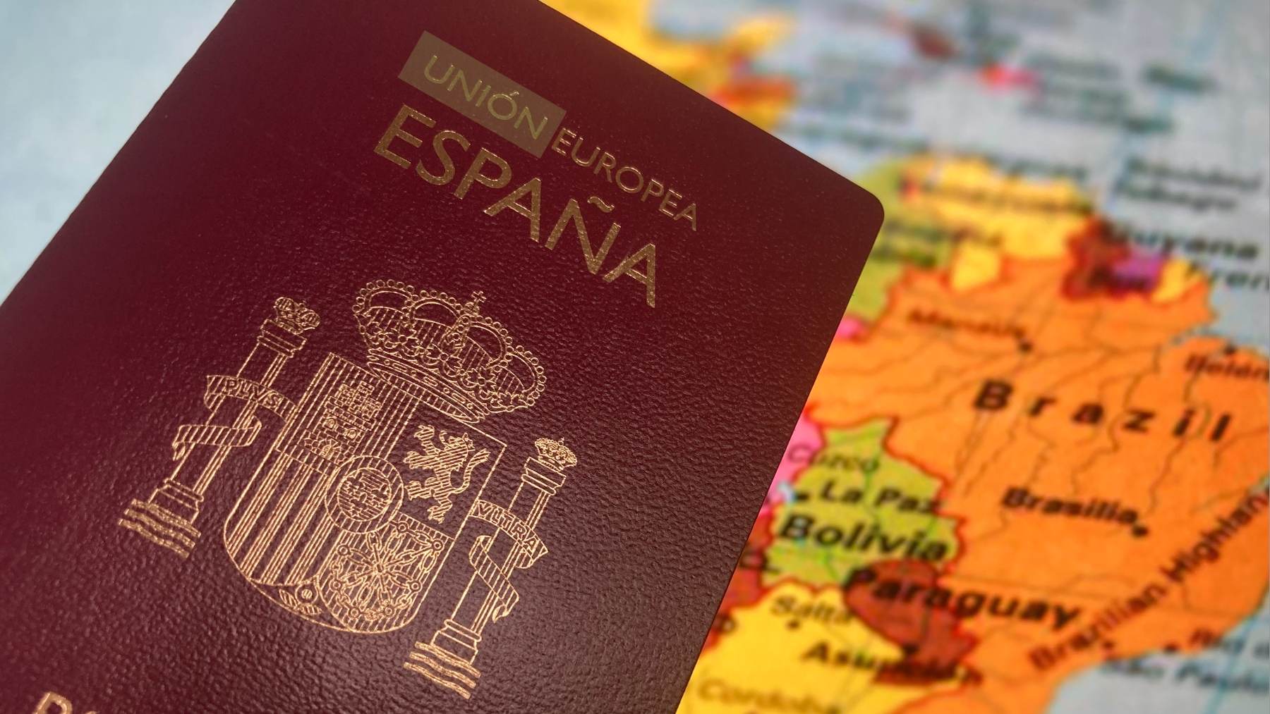 Juzgado un hombre que intentó colarse en un hotel de Almería con un pasaporte de la