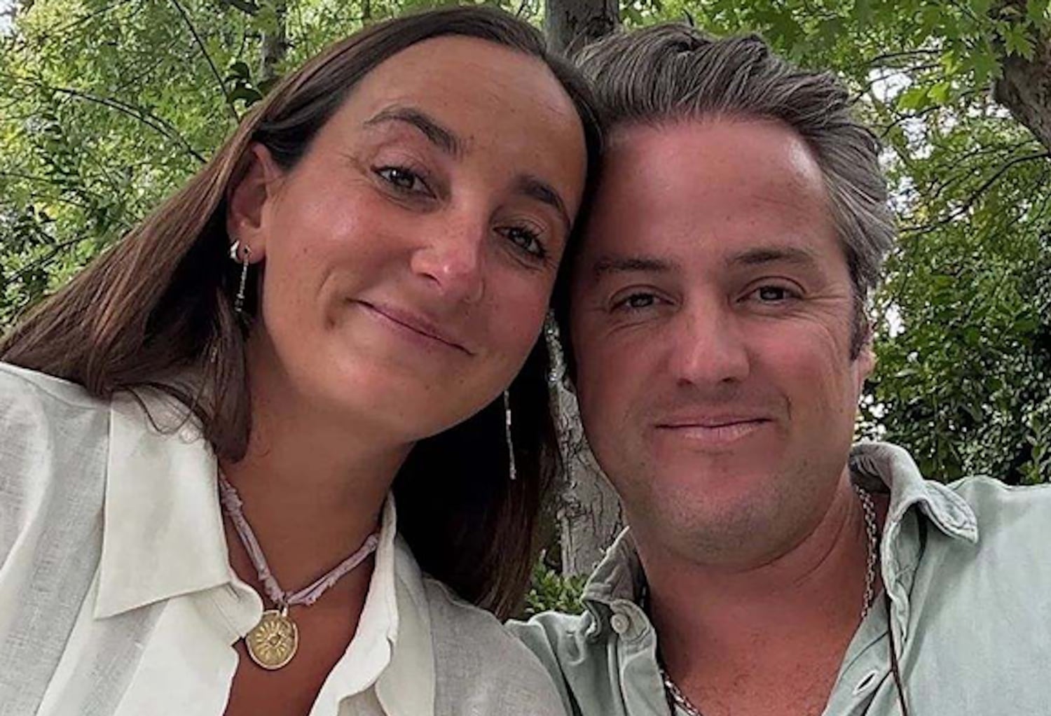 Lucía Pombo con su marido, Álvaro López Huerta. (Foto: Instagram)