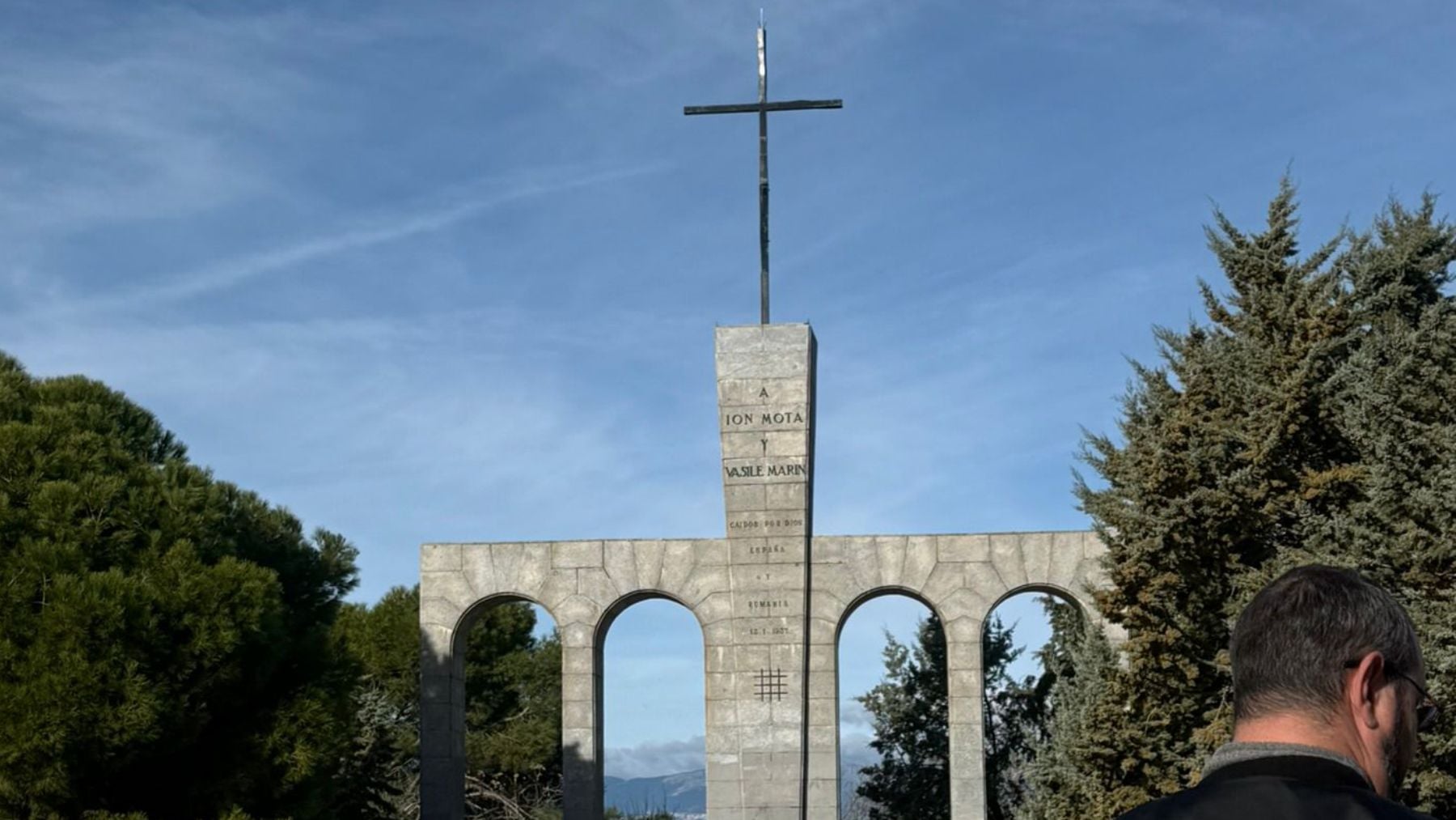 El Gobierno ordena la retirada del Monumento a los Rumanos Caídos de Majadahonda por exaltación del fascismo