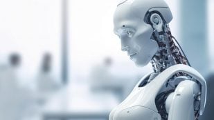Robot con inteligencia artificial. Foto: WangXiNa - Freepik