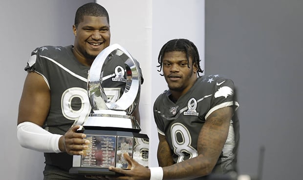 El hermano esquizofrénico de un jugador de la NFL degüella y asesina a su propia madre