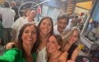 La inesperada aparición de la mujer de Pablo Motos en una foto de Nuria Roca de fiesta con ‘El Hormigero’