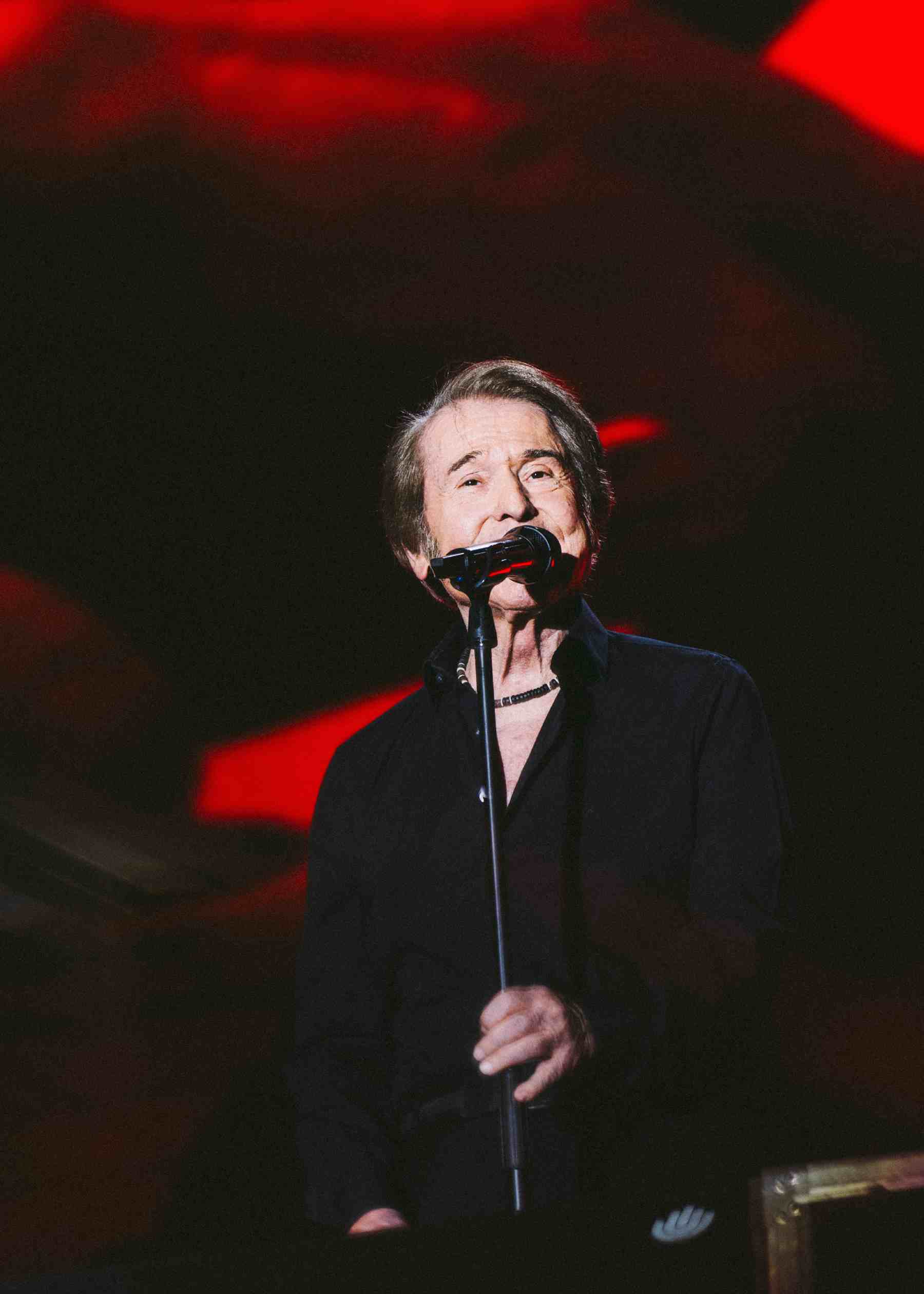 Raphael en el Icónica Santalucía Sevilla Fest 2026. (Foto: Óscar Romero)
