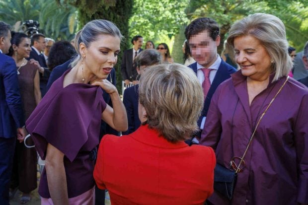 Manuela Villena en la toma de posesi&oacute;n de Juanma Moreno Bonilla