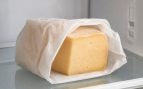 Queso con papel especial para quesos