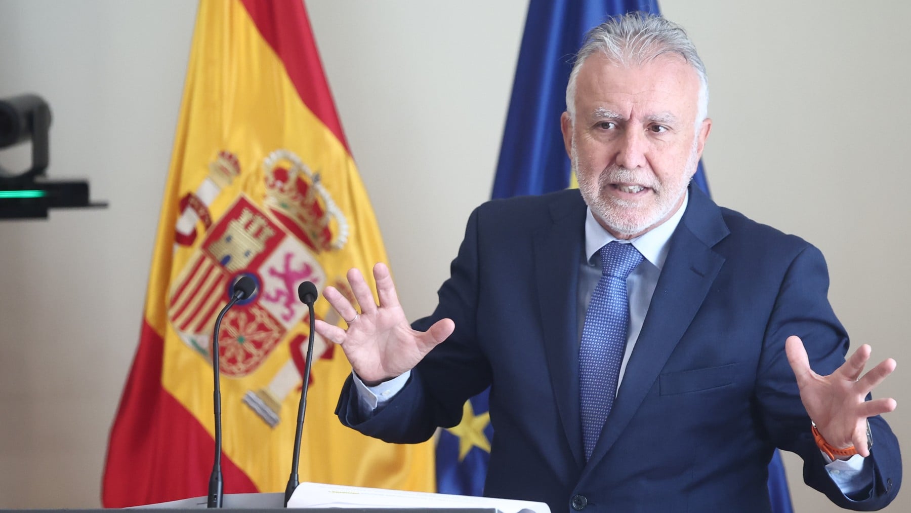 La investigación del Parlamento de Canarias sobre las mascarillas concluye que Torres impulsó a la