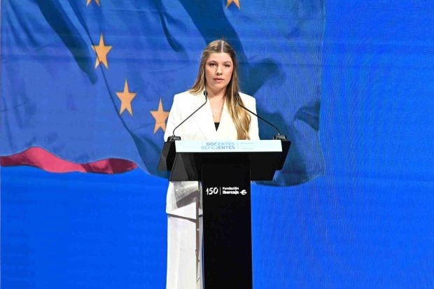 La infanta Sof&iacute;a durante un discurso en Zaragoza. (Foto: Europa Press)