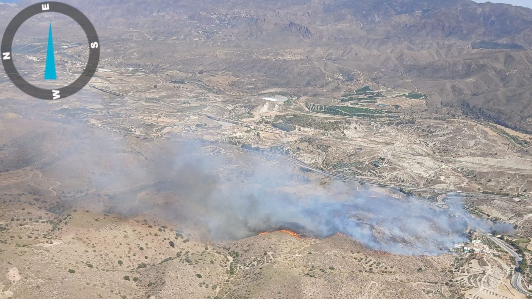 Seis personas mueren en el incendio forestal de Los Gallardos (Almería)