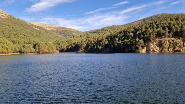 presa-de-el-tejo-llena
