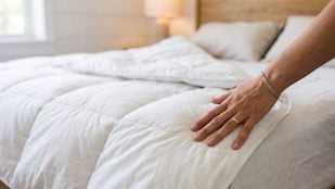 Cama