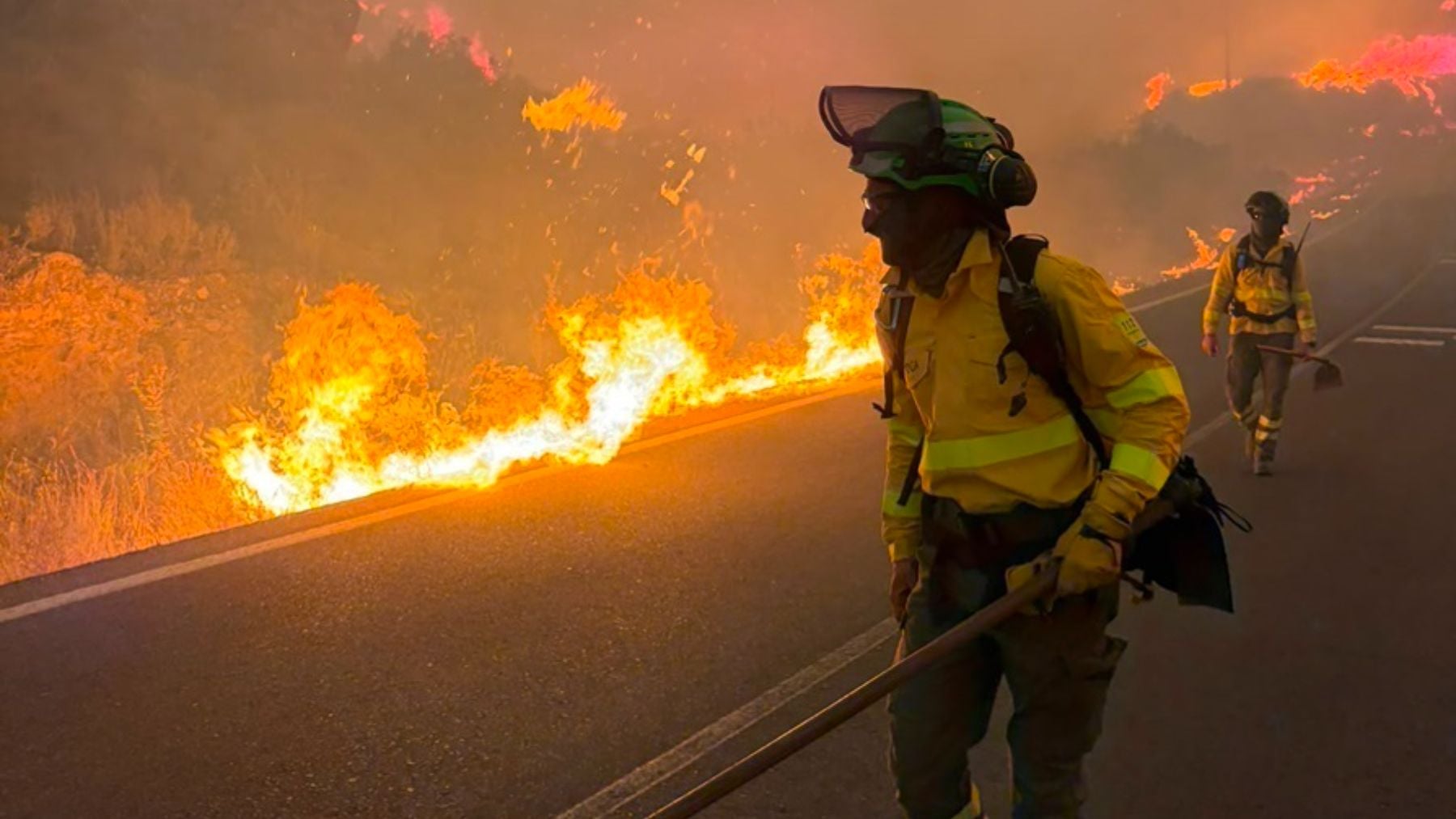 Al menos 12 muertos en el incendio forestal de Los Gallardos (Almería)