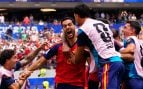 Mikel Merino celebra gol con España