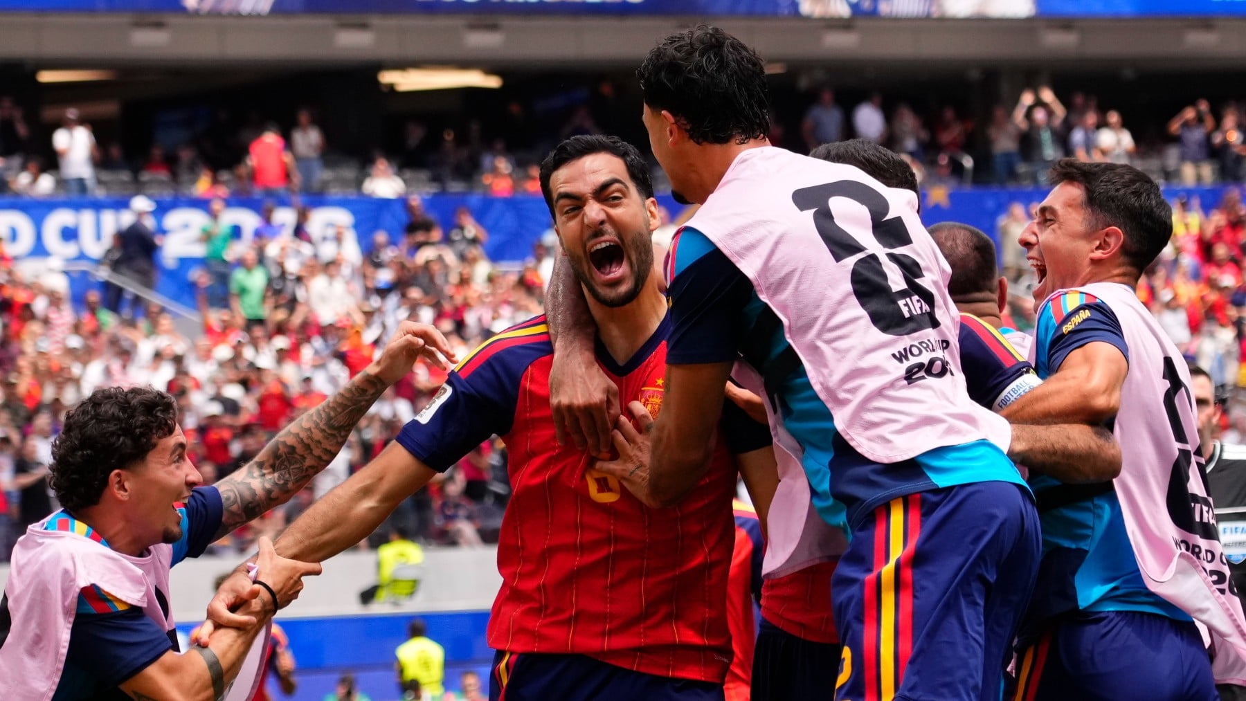 Mikel Merino toca el cielo con España: Todavía no me lo creo