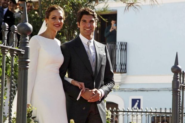 Eva Gonz&aacute;lez, Cayetano Rivera