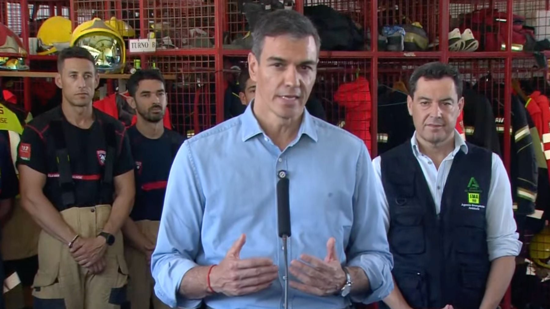 Sánchez comparece sin aceptar preguntas y arremete contra la «desinformación» tras el incendio de Los Gallardos