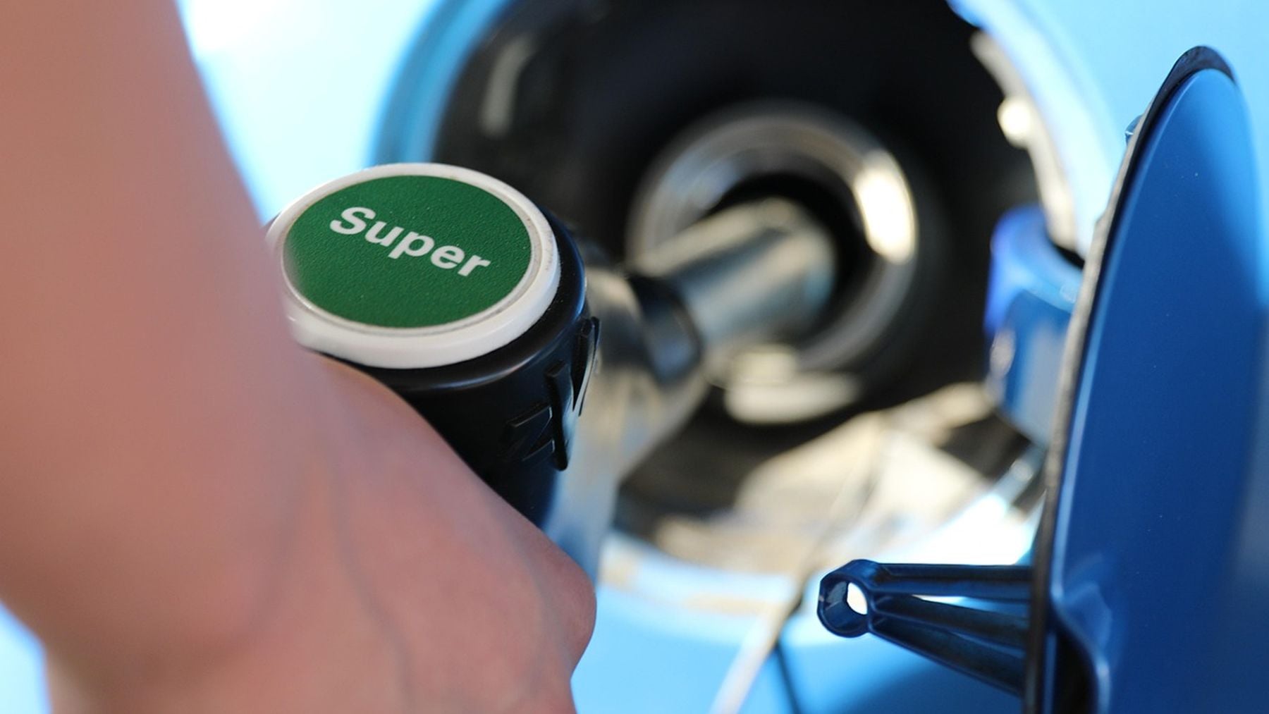 Precio de la gasolina hoy 20 de julio: localiza las gasolineras más baratas de Sevilla, Cádiz y otras ciudades de Andalucía
