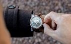 Psicólogos expertos coinciden: las personas que usan reloj en vez de mirar la hora en el móvil no están anticuadas, sino que quieren controlar el tiempo sin despistes