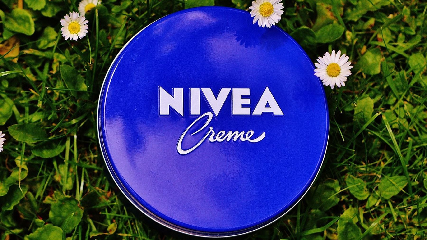 Bote de crema Nivea. (Foto: Pixabay)