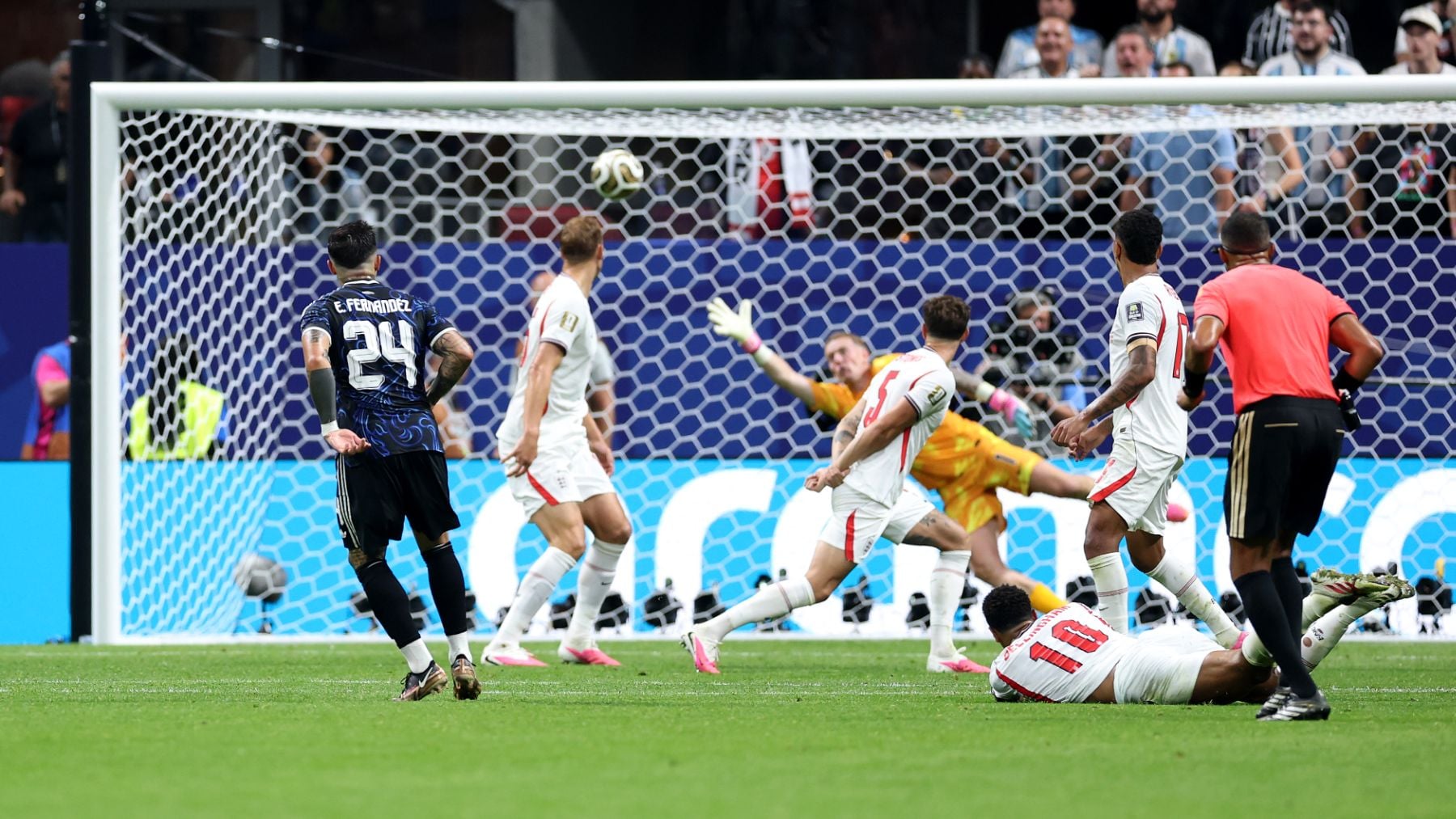 Argentina tiene más vidas que un gato: Enzo Fernández empata la semifinal con un golazo