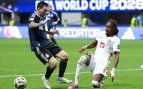 Otro empujón de la FIFA: Messi dejó cojeando a Spence justo antes del segundo gol de Argentina