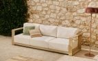 Dale un toque de estilo mediterráneo a tu hogar con este sofá de 3 plazas Ambra