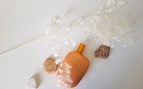 Los expertos coinciden: el simple gesto que arruina tu perfume y hace que su olor desaparezca a los pocos minutos de echártelo