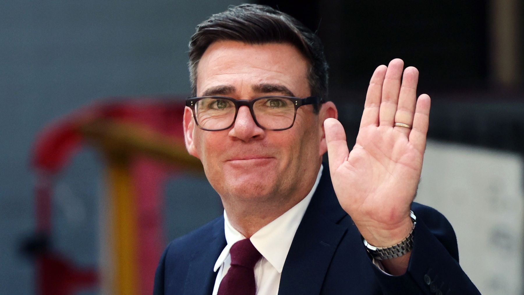 El laborismo británico designa al populista Andy Burnham como su nuevo líder e inminente primer ministro