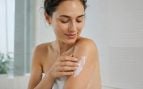 Crema solar en la piel, uso de crema Nivea para la piel, Nivea y quemaduras solares, opinión farmacéutico sobre Nivea.