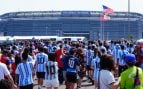 Caos antes del España – Argentina: la llegada de Trump provoca colas interminables para entrar al estadio
