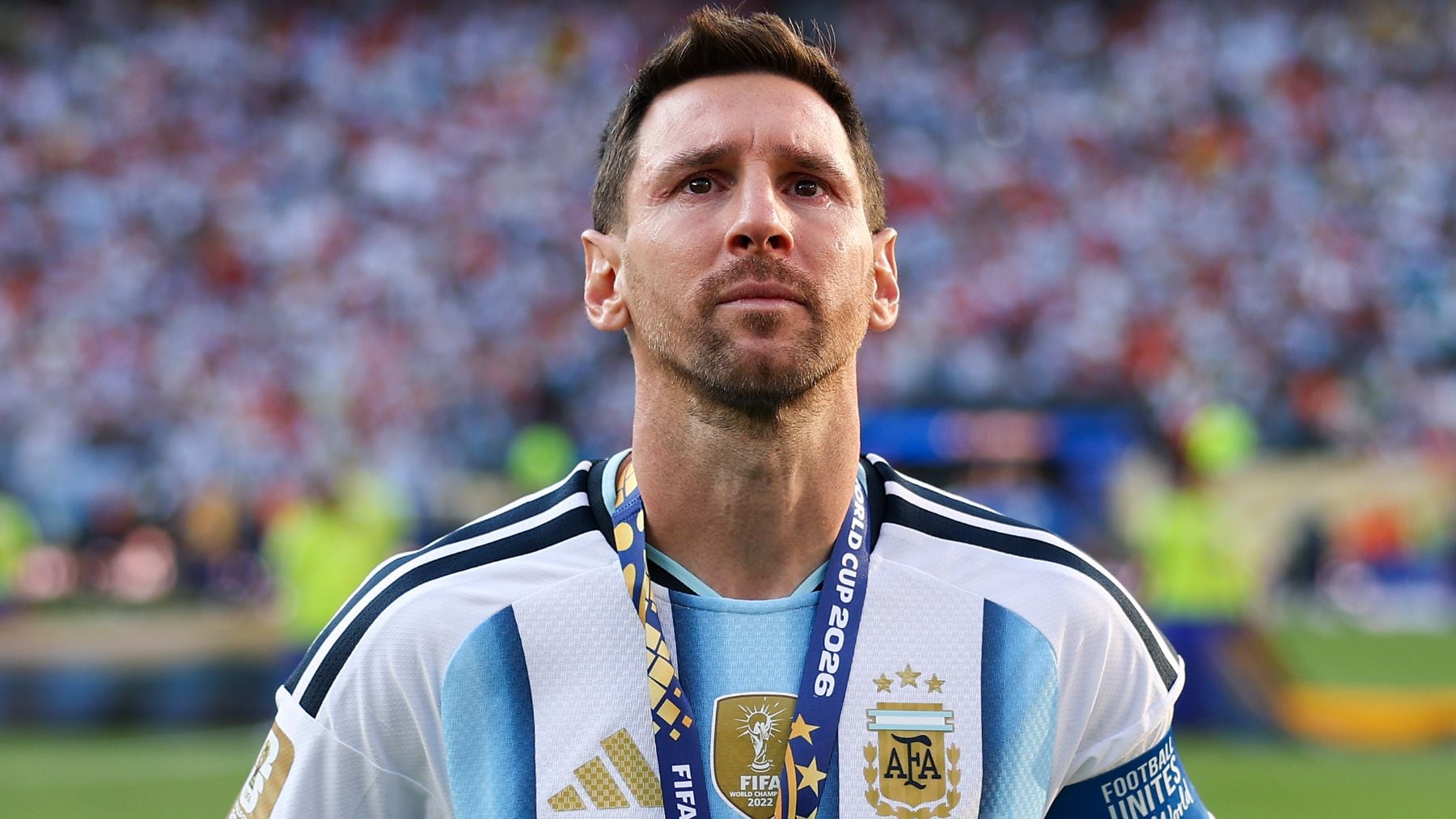 Para la historia: el llanto de Messi tras la derrota en la final de su último Mundial