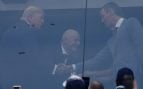 Saludo de Trump y Sánchez