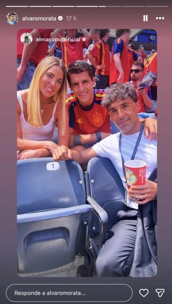 La pareja con el Mago Pop en la final del Mundial 2026