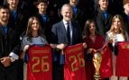 Los Reyes y sus hijas en el Palacio de la Zarzuela. (Foto: RTVE)
